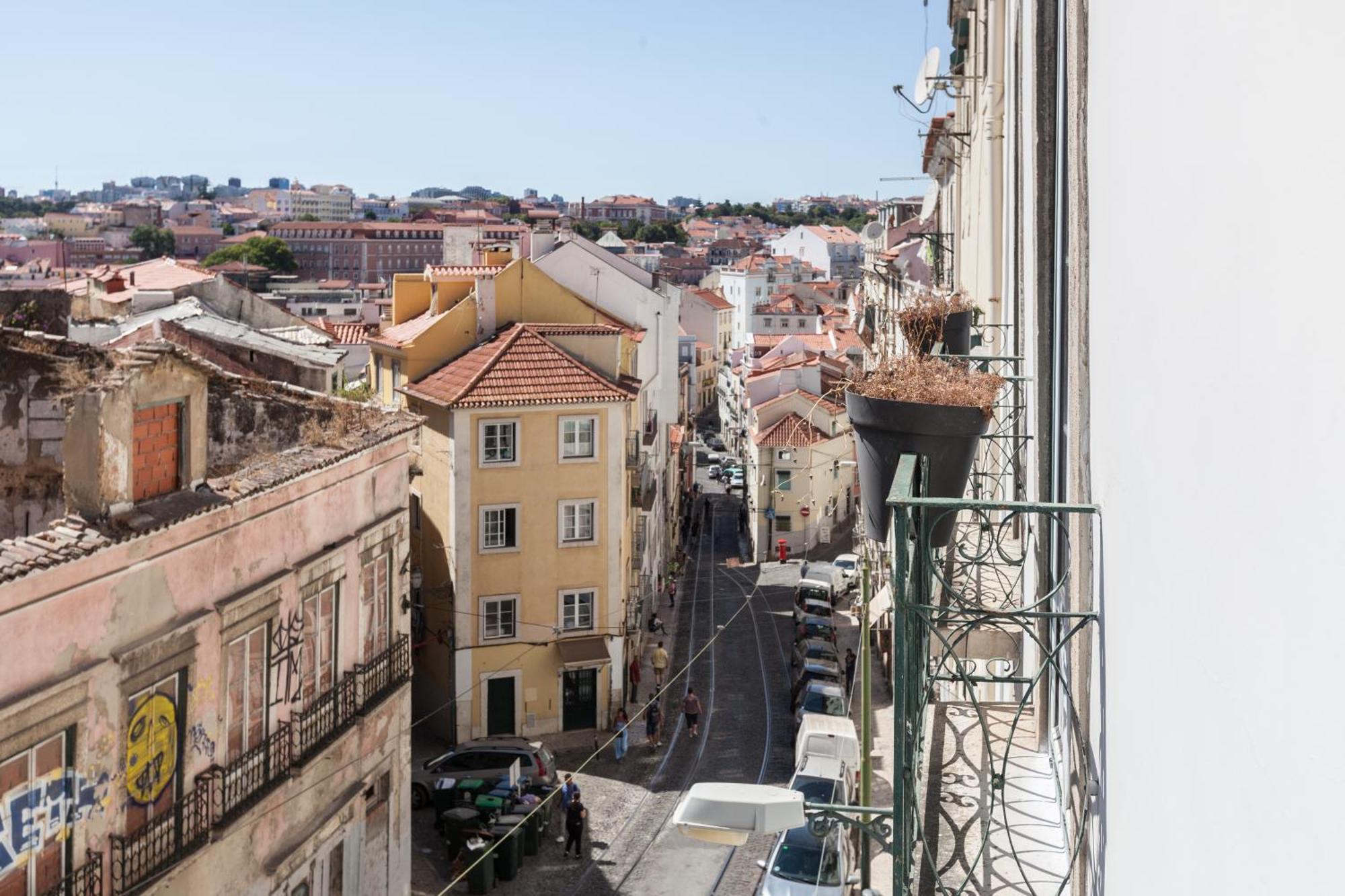 Flh Castle Duplex With Terrace Lägenhet Lisboa Exteriör bild
